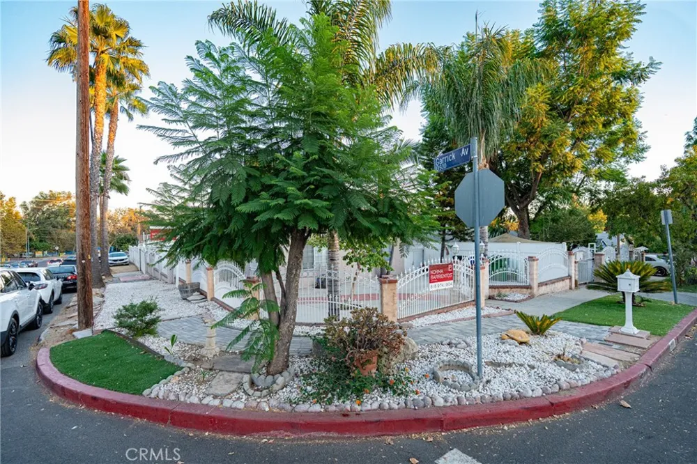 13150 Aztec Sylmar, CA 91342