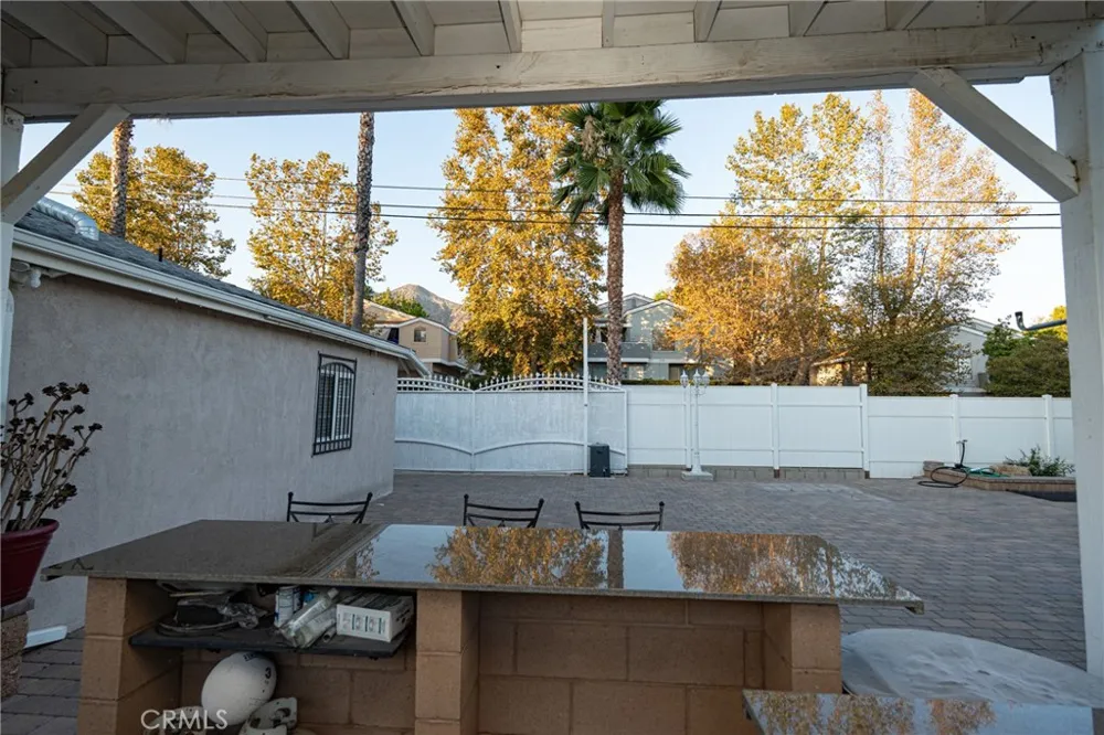 13150 Aztec Sylmar, CA 91342