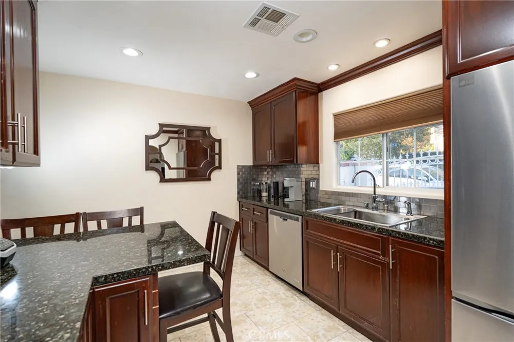 13150 Aztec Sylmar, CA 91342