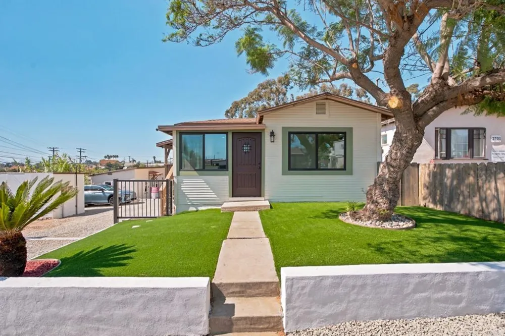 2645 E 18th Street National City, CA 91950