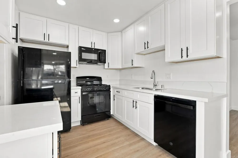2645 E 18th Street National City, CA 91950