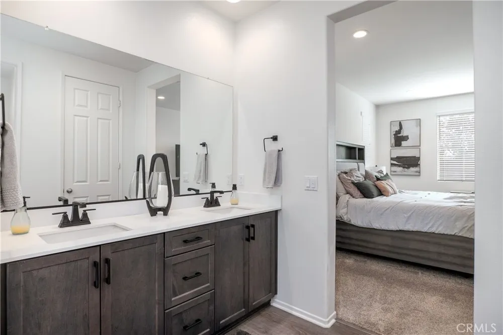 3029 Homeward Hemet, CA 92543