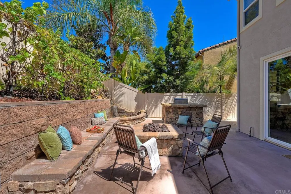 629 Amarra Lane Vista, CA 92083
