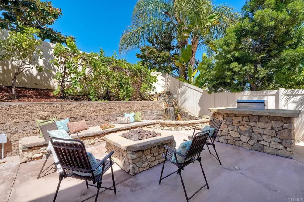 629 Amarra Lane Vista, CA 92083