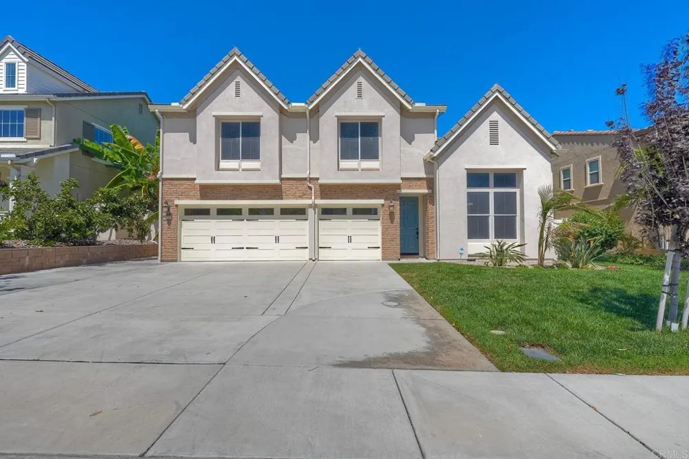 629 Amarra Lane Vista, CA 92083