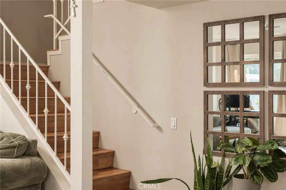 8350 Burnet #9 North Hills, CA 91343