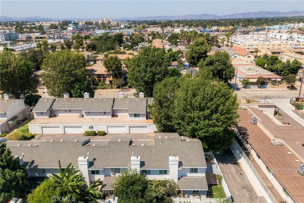 8350 Burnet #9 North Hills, CA 91343