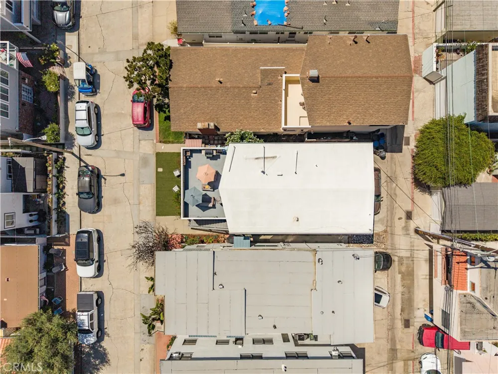 447 30th Hermosa Beach, CA 90254