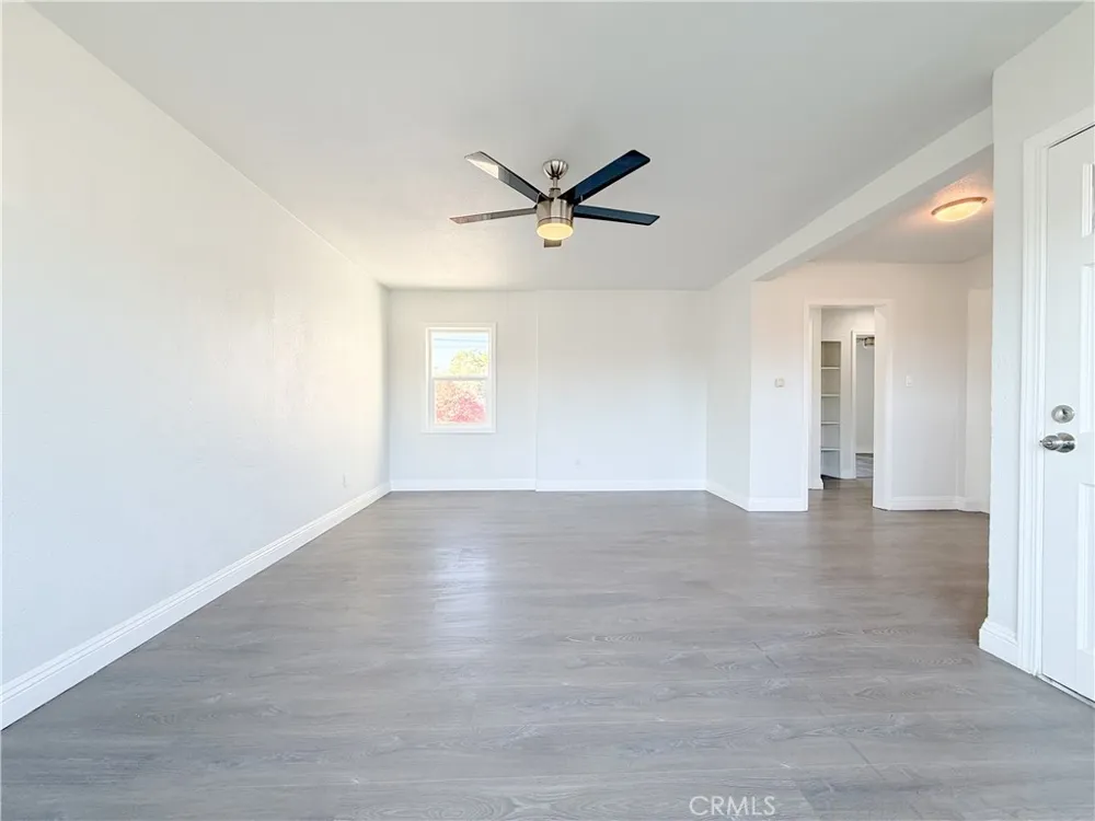 2207 W 132ND Compton, CA 90059