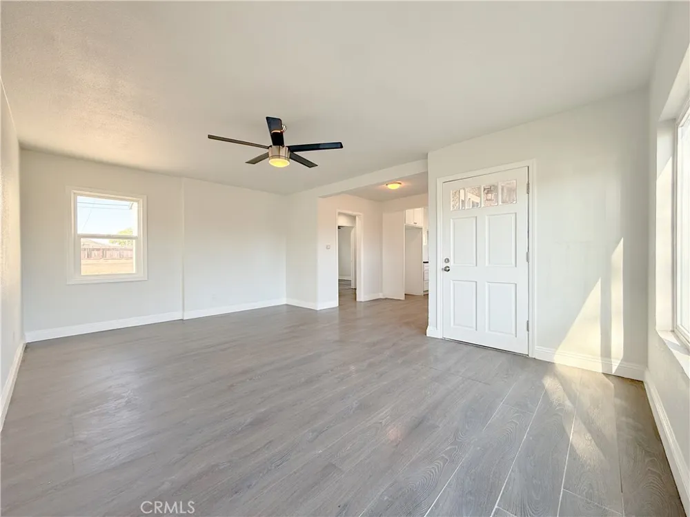 2207 W 132ND Compton, CA 90059