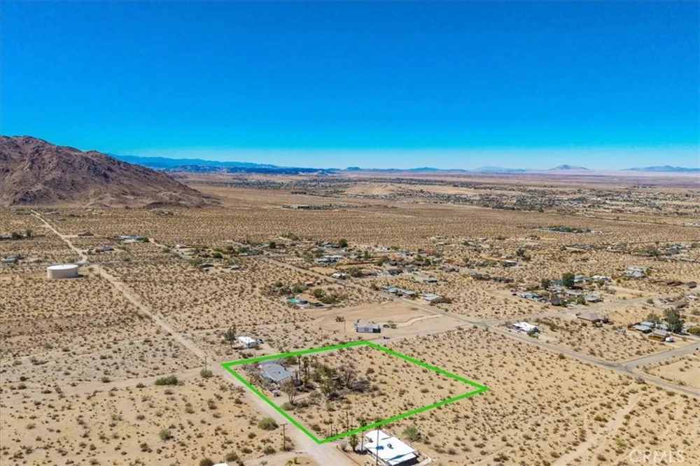 74704 Starview Lane 29 Palms, CA 92277