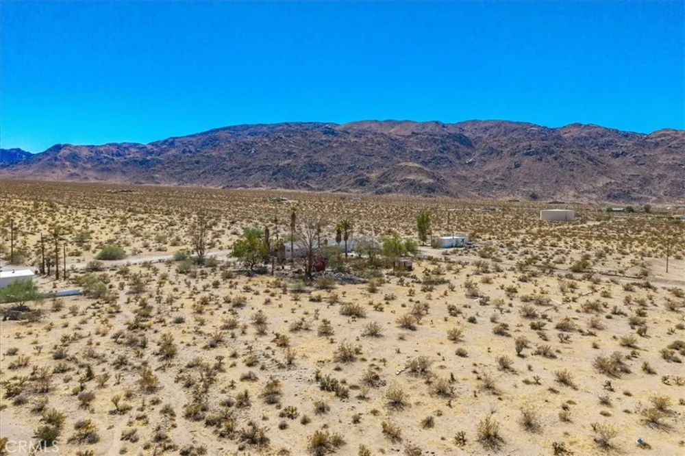 74704 Starview Lane 29 Palms, CA 92277