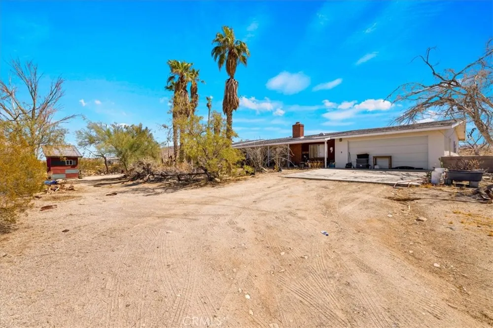 74704 Starview Lane 29 Palms, CA 92277