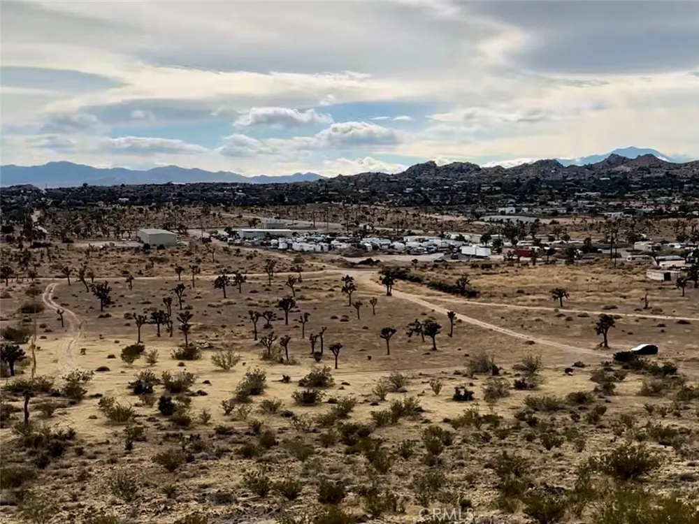 1234 Terra Vista Yucca Valley, CA 92284
