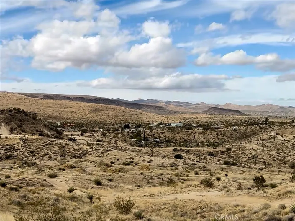 1234 Terra Vista Yucca Valley, CA 92284