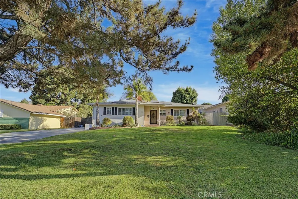621 E Cypress Avenue Glendora, CA 91741