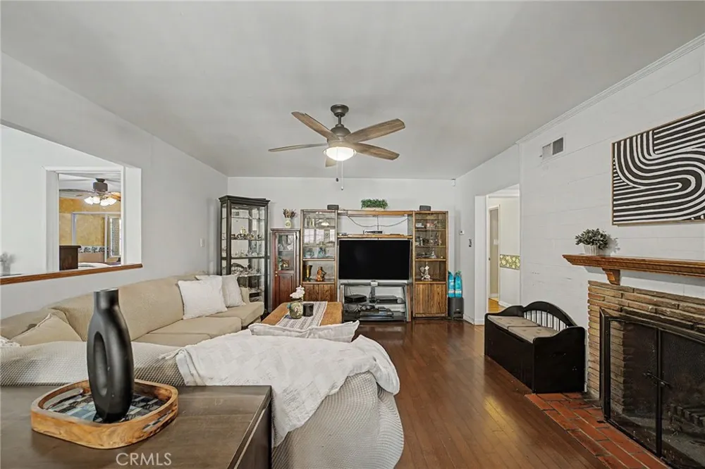 621 E Cypress Avenue Glendora, CA 91741