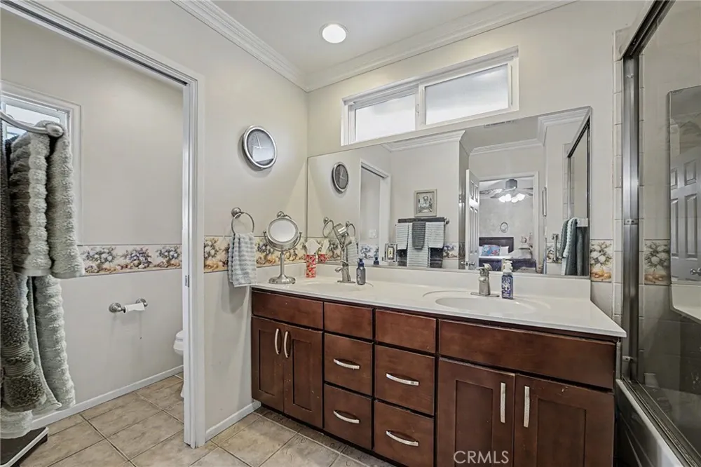 621 E Cypress Avenue Glendora, CA 91741