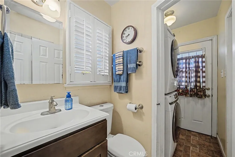 621 E Cypress Avenue Glendora, CA 91741
