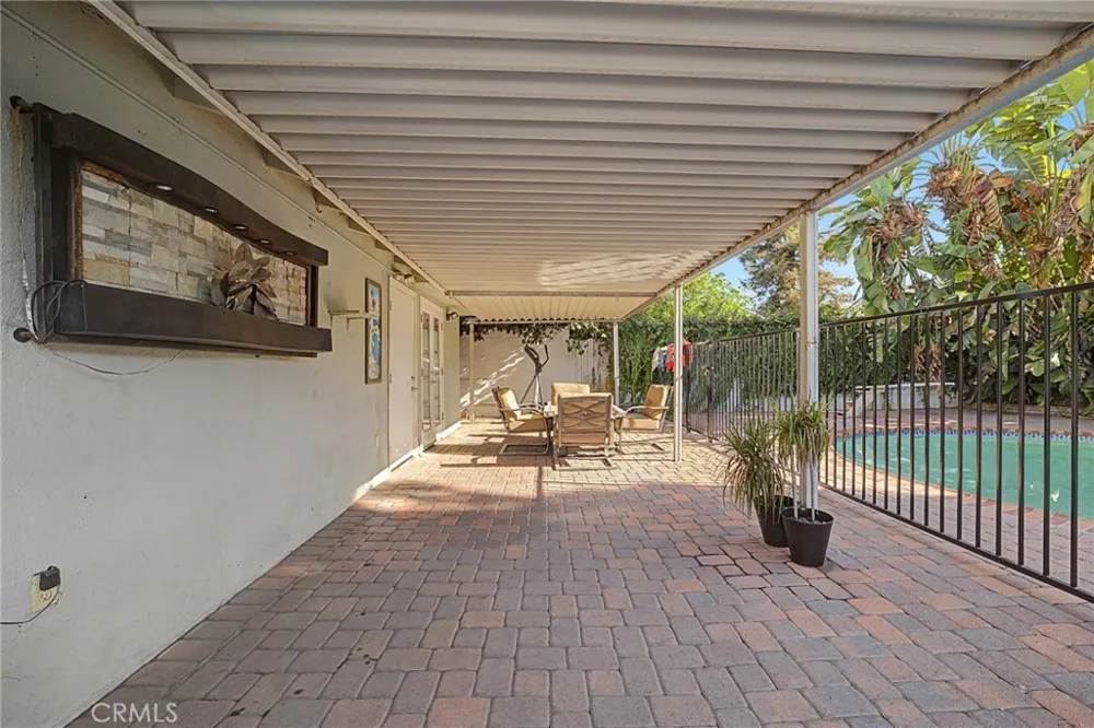 621 E Cypress Avenue Glendora, CA 91741