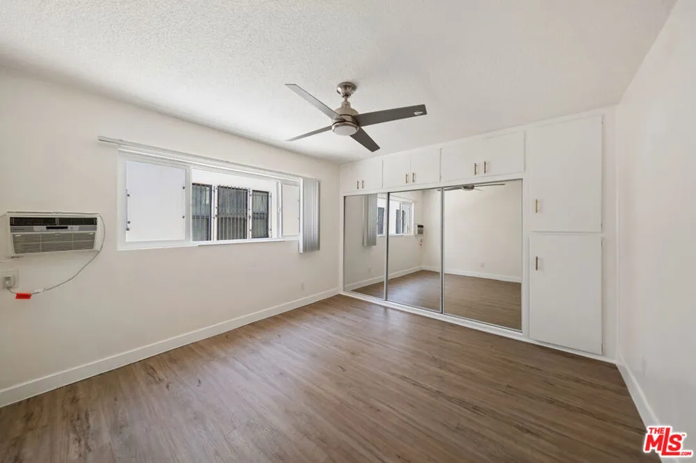 7209 Willoughby Avenue #3 Los Angeles, CA 90046