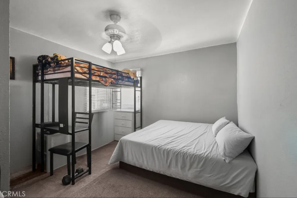 221 W Hillcrest Boulevard Inglewood, CA 90301