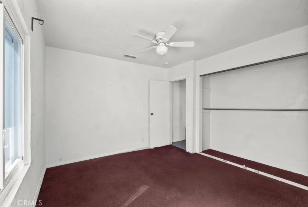 221 W Hillcrest Boulevard Inglewood, CA 90301