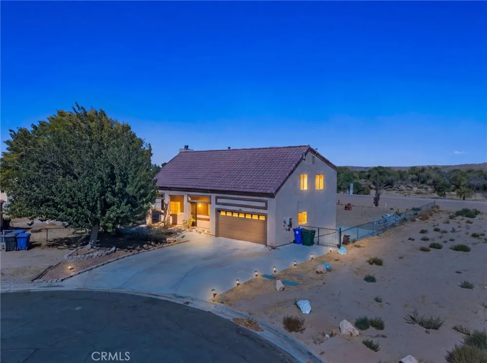 15080 Birdie Ln Helendale, CA 92342