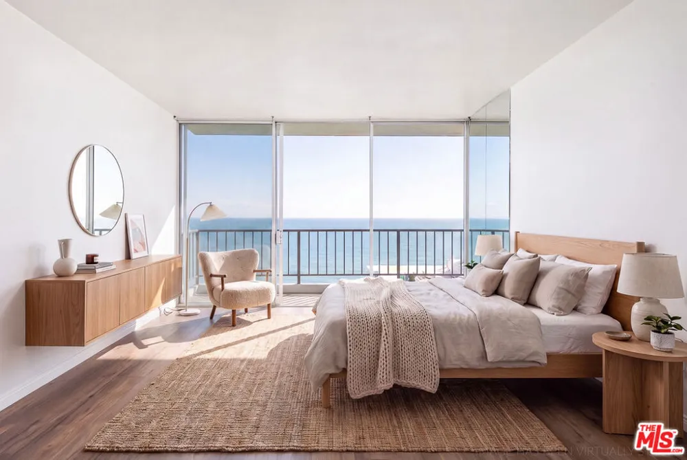 17350 W Sunset Boulevard #703 Los Angeles, CA 90272