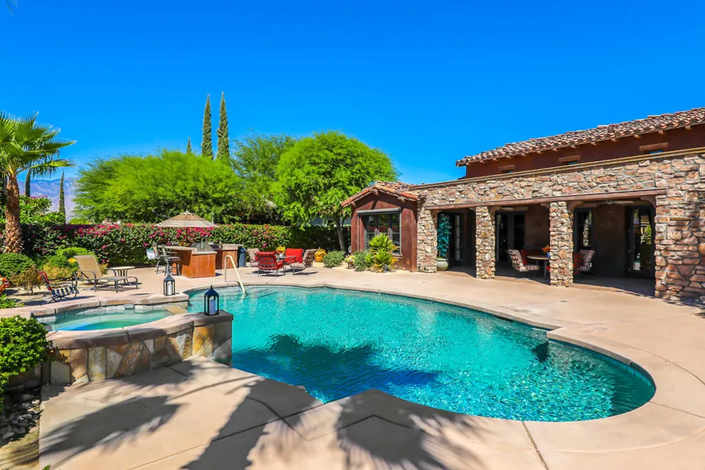 25 Cassis Circle Rancho Mirage, CA 92270