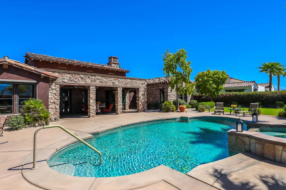 25 Cassis Circle Rancho Mirage, CA 92270