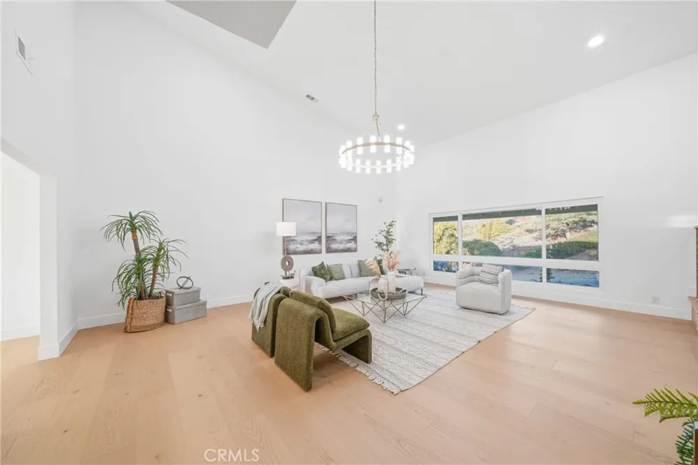 33561 Calle Miramar San Juan Capistrano, CA 92675