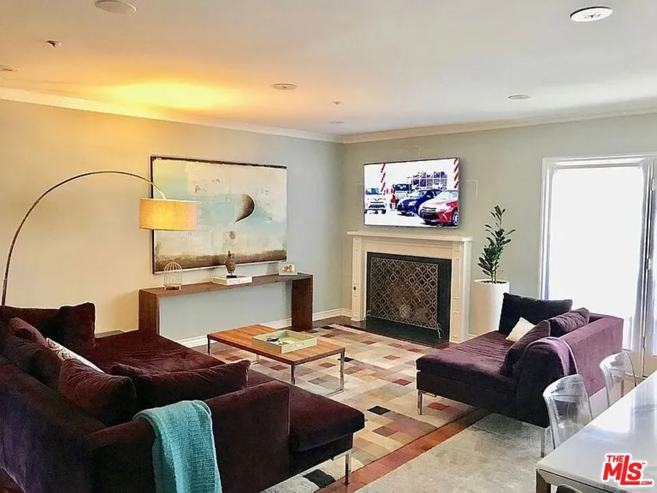 1278 S Camden Drive #304 Los Angeles, CA 90035