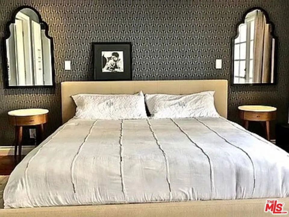 1278 S Camden Drive #304 Los Angeles, CA 90035