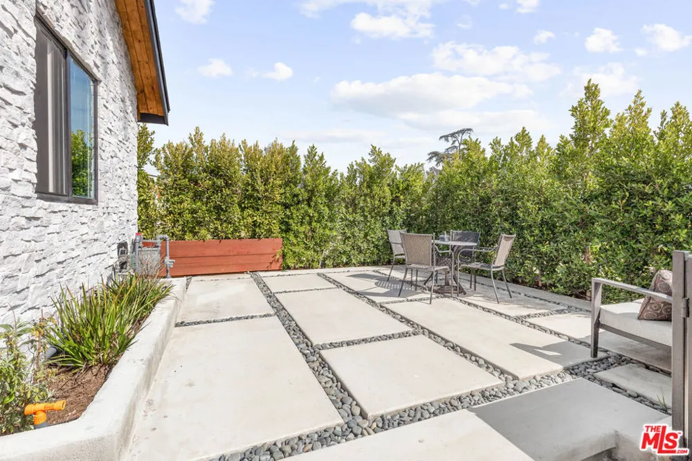 4523 Alumni Avenue Los Angeles, CA 90041