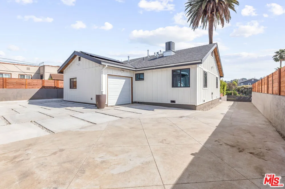 4523 Alumni Avenue Los Angeles, CA 90041