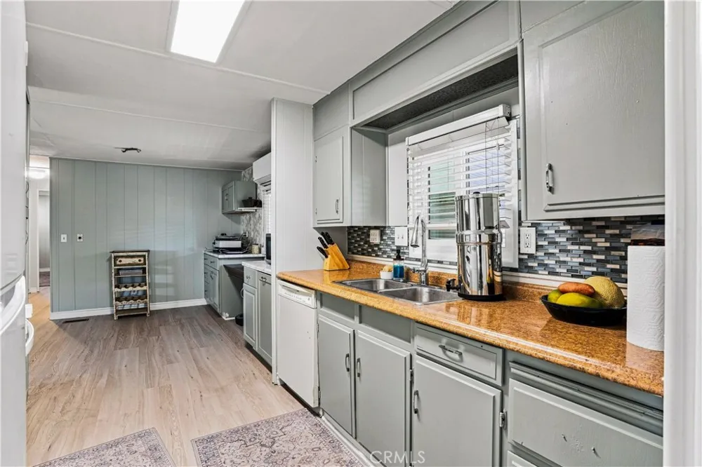 332 N. Lyon Avenue #67 Hemet, CA 92543