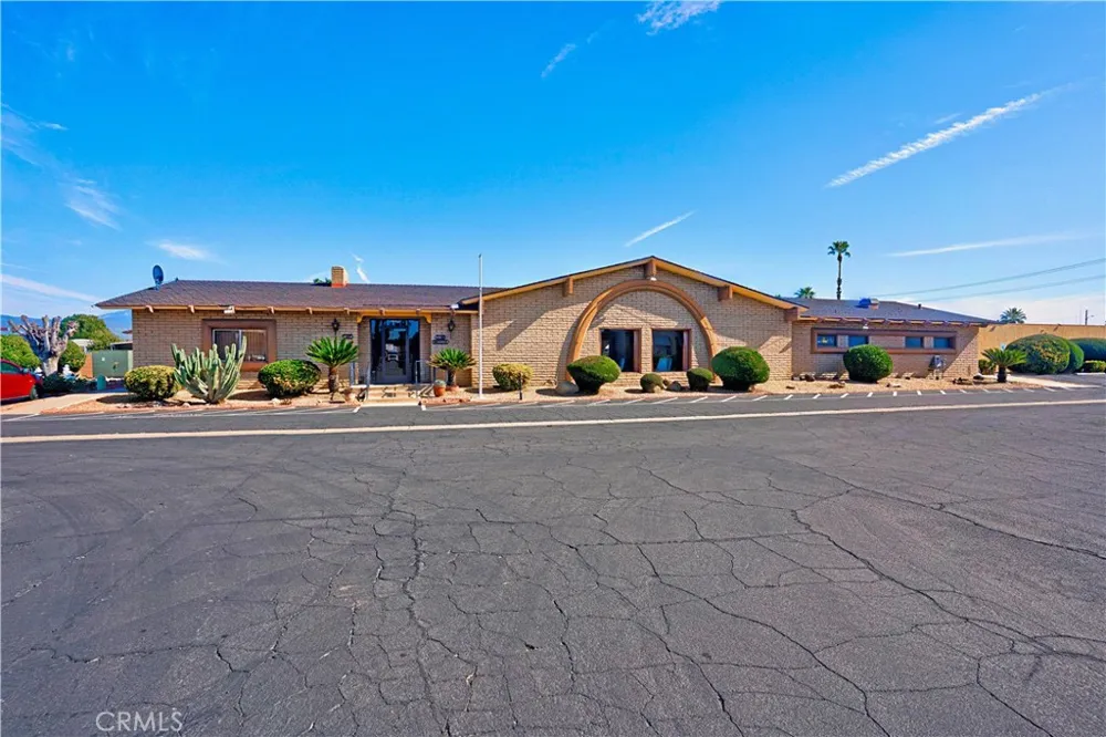 332 N. Lyon Avenue #67 Hemet, CA 92543