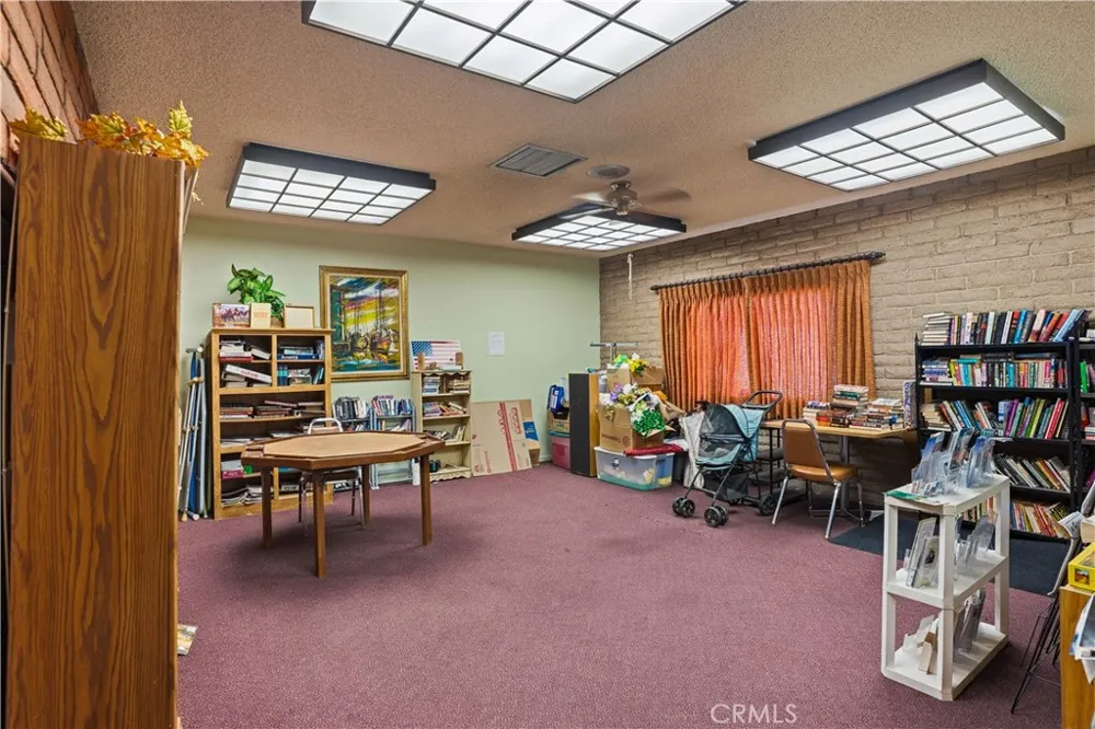 332 N. Lyon Avenue #67 Hemet, CA 92543