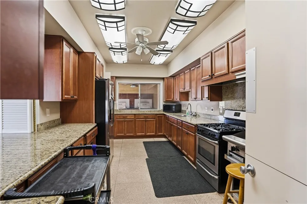 332 N. Lyon Avenue #67 Hemet, CA 92543