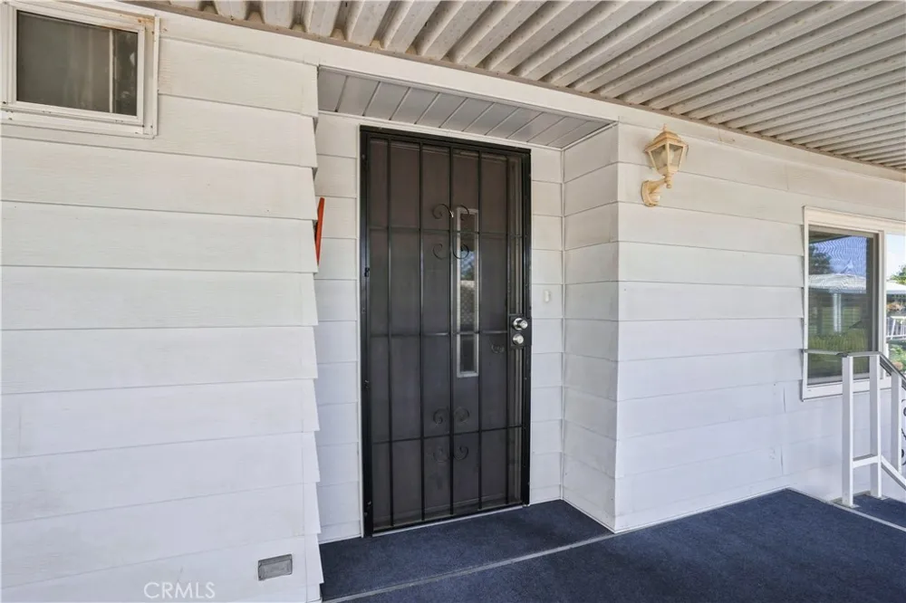 332 N. Lyon Avenue #67 Hemet, CA 92543