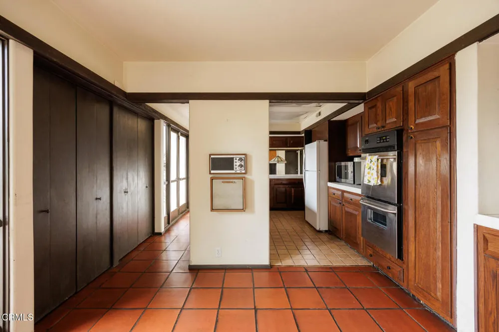 1719 Camino Lindo South Pasadena, CA 91030