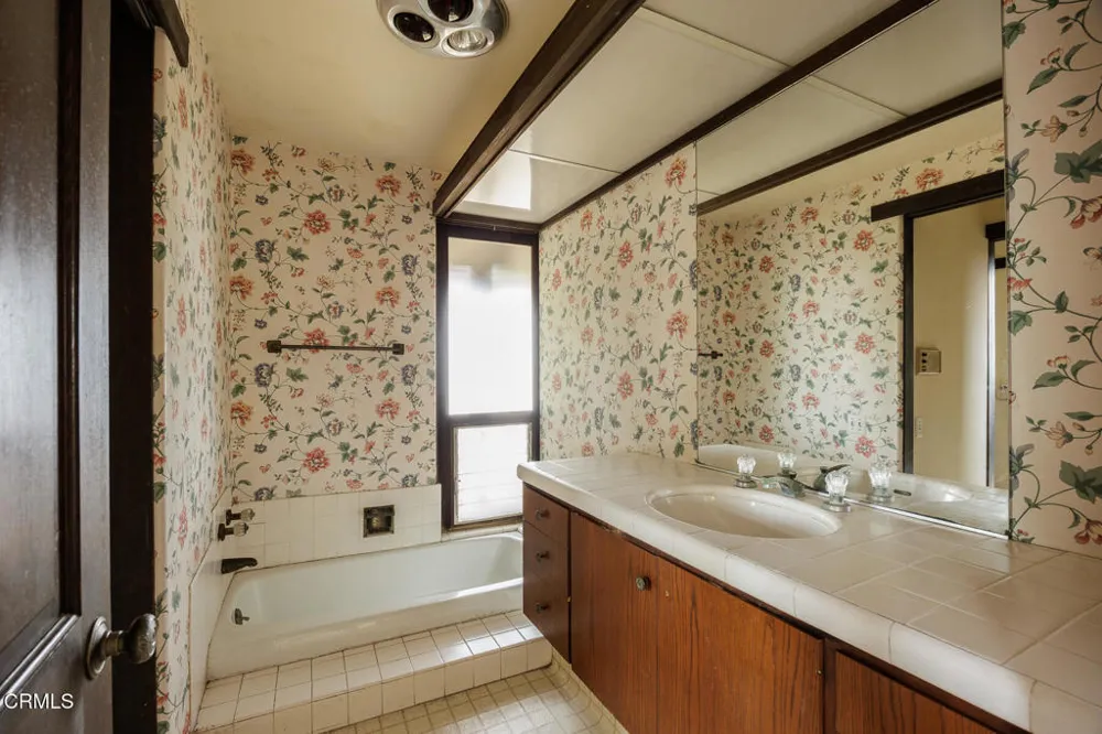 1719 Camino Lindo South Pasadena, CA 91030