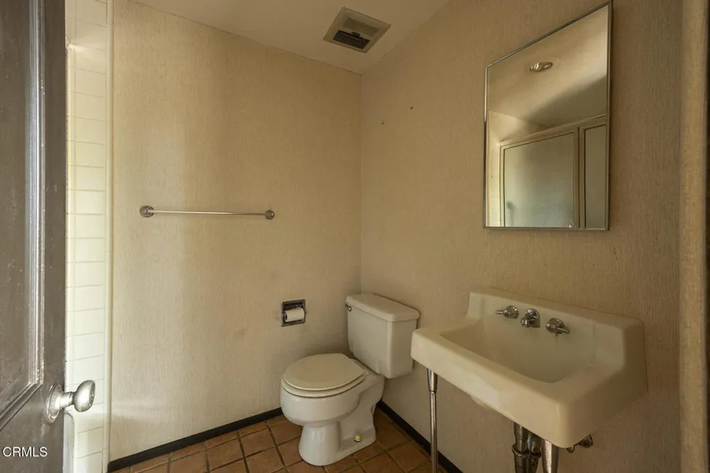 1719 Camino Lindo South Pasadena, CA 91030
