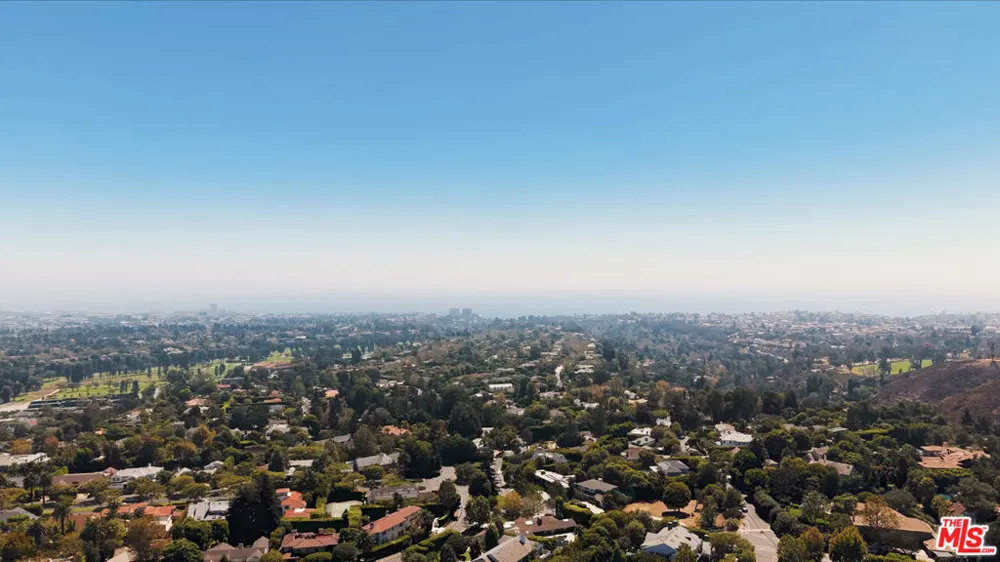 1660 Casale Road Pacific Palisades, CA 90272