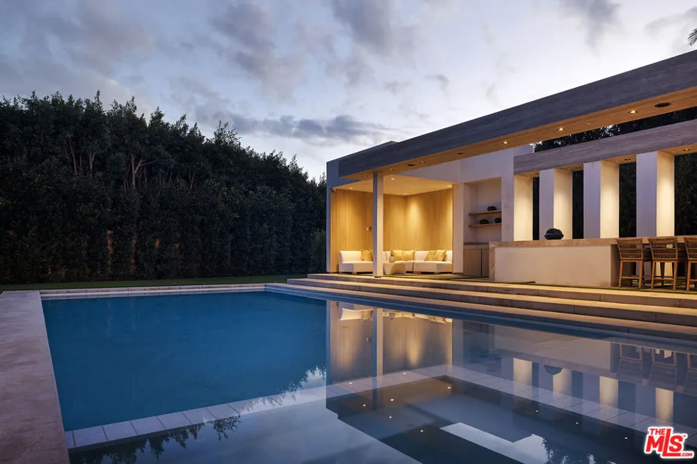 1660 Casale Road Pacific Palisades, CA 90272