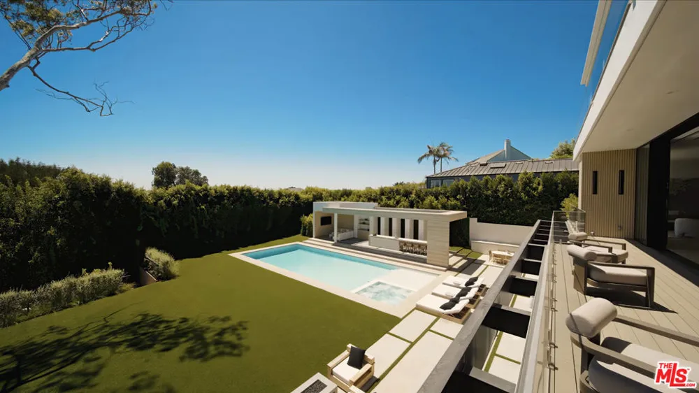 1660 Casale Road Pacific Palisades, CA 90272