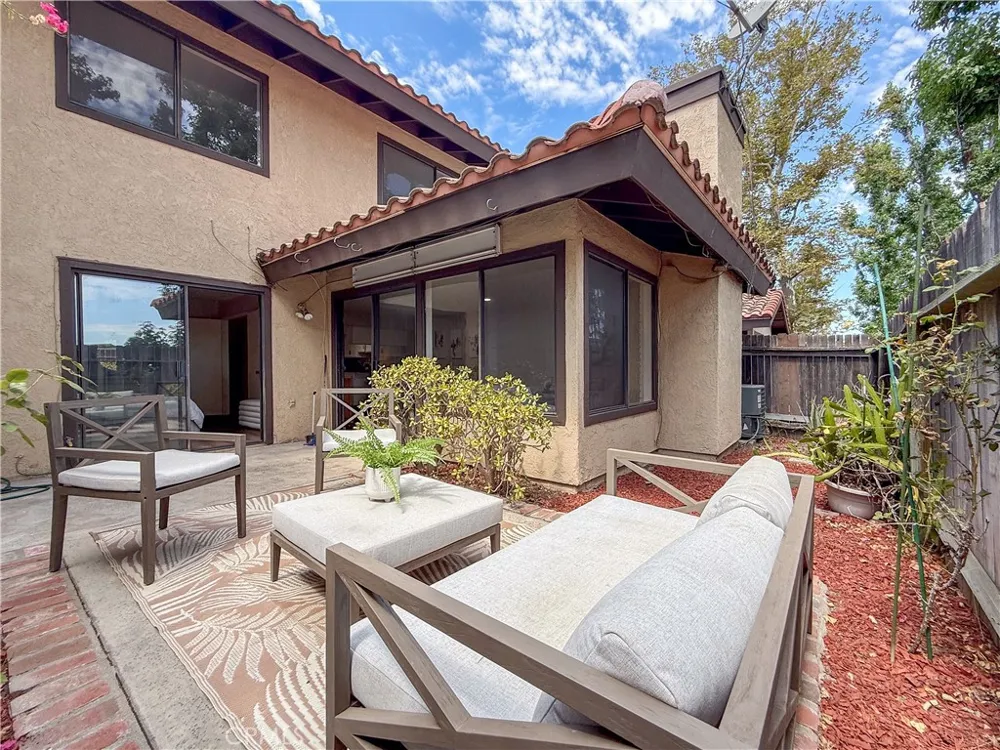 1034 E Romney Drive Diamond Bar, CA 91789