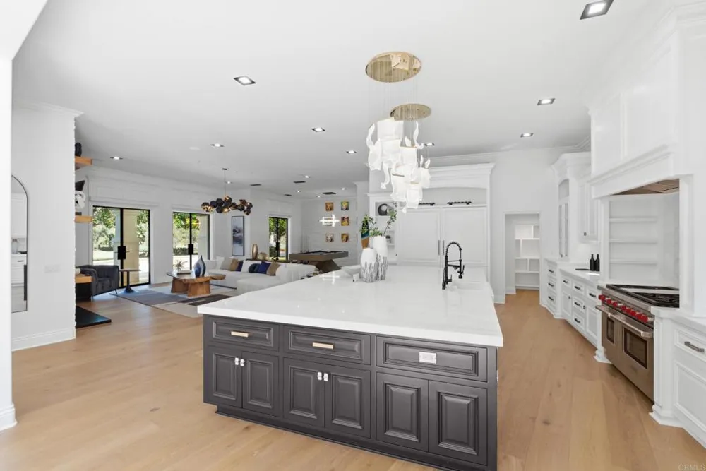 14296 Dalia Drive Rancho Santa Fe, CA 92067