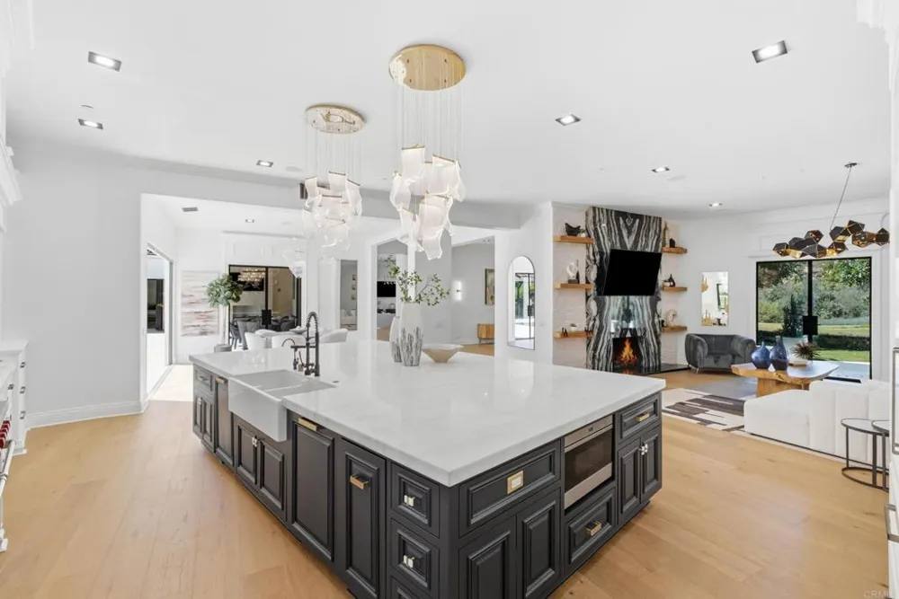 14296 Dalia Drive Rancho Santa Fe, CA 92067